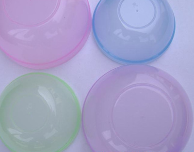 塑料面膜碗 化妝品包裝中的實用小工具及其生產加工探析