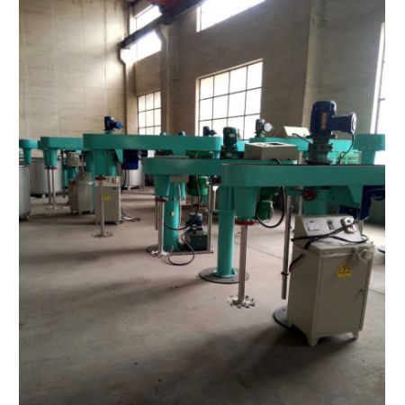 不銹鋼反應(yīng)釜生產(chǎn)廠家,不銹鋼捏合機(jī),真空分散罐,臥式砂磨機(jī),電加熱反應(yīng)釜廠家,萊州市遠(yuǎn)達(dá)化工機(jī)械廠